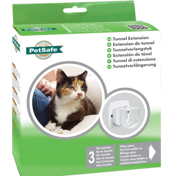 PetSafe Magnetic 4-Way Locking Cat Flap Extension Tunnel - Image 3